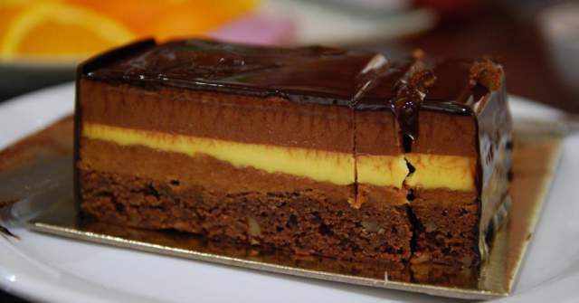 triple-layer-brownie