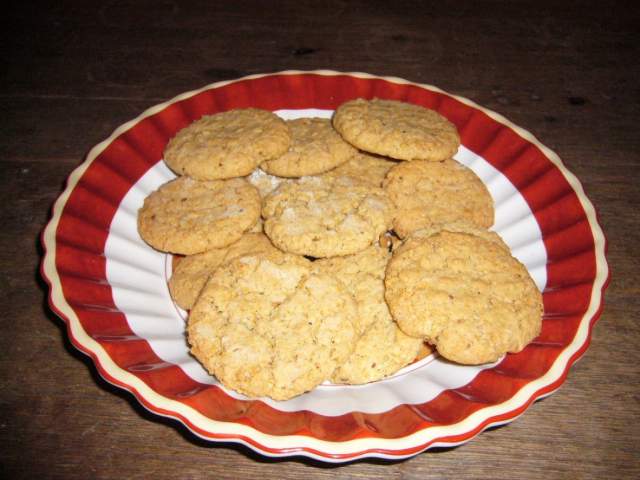 crispy-oats-cookies
