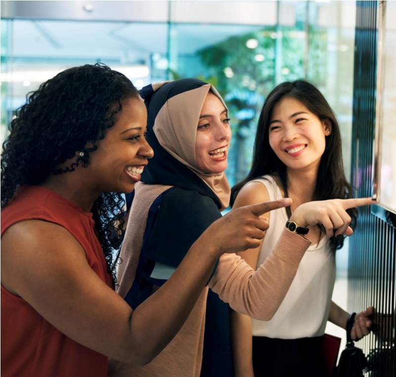 group-of-women-shopping