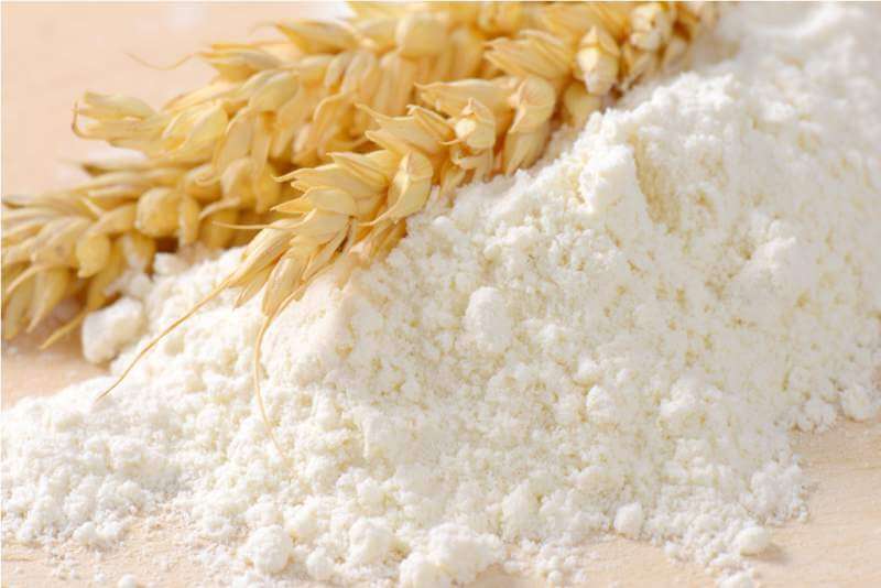 wheat-flour-and-wheat-ears