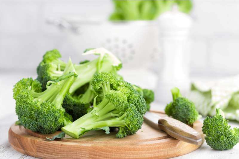 fresh-broccoli-on-white-background-closeup