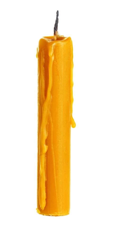 wax-candle-isolated-on-white-background