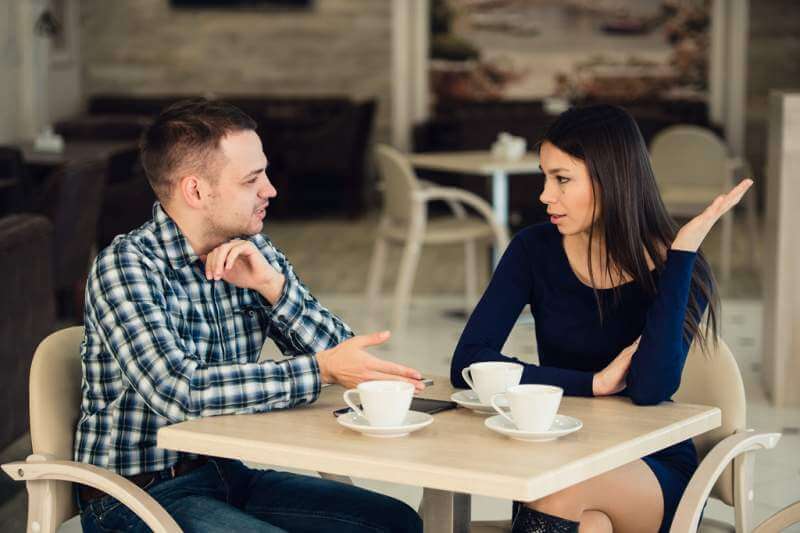 young-couple-arguing-in-a-cafe-relationship