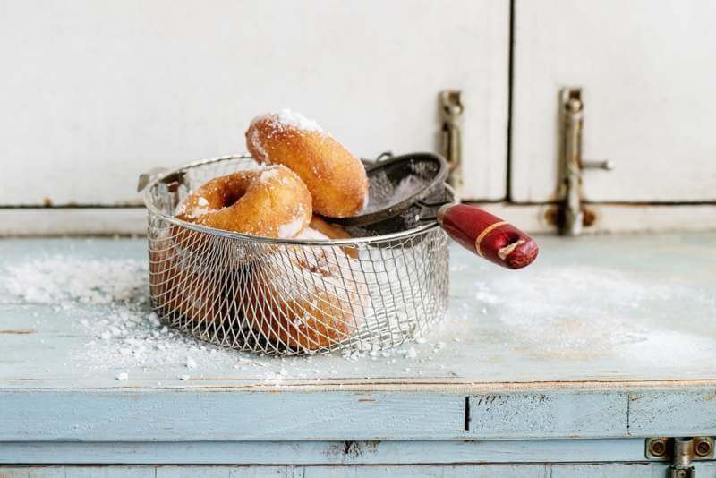 homemade-donuts-with-sugar-powder