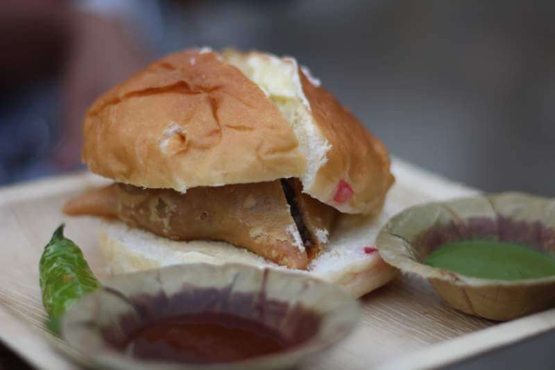 indian-styled-burger-with-samosa-in-between